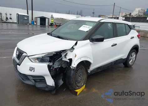 2020 Nissan Kicks S Xtronic Cvt z USA, uszkodzony, nr VIN 3N1CP5BV6LL497970